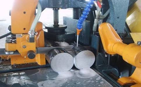 江夏卧式带锯床的送料方式有哪几种？